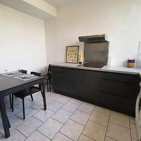 Apartment Houmeau 2-ecran Cinema